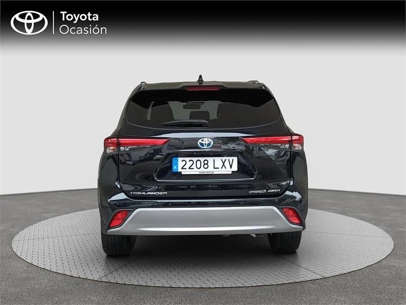Usado Toyota Highlander Luxury 248 CV (182 kW) 2022 Negro SUV
