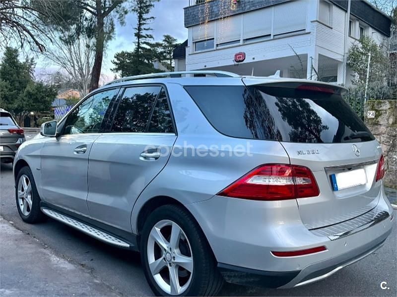Usado Mercedes ML350 258 CV (189 kW) 2011 Gris / plata SUV