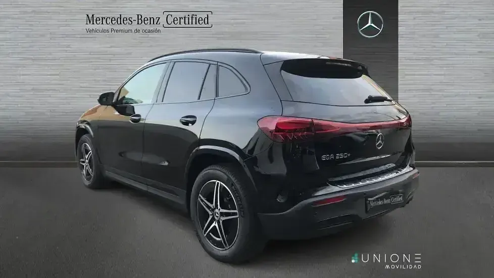 Nuevo Mercedes EQA250+ AMG line 139 kW (190 CV) 2025 Blanco SUV