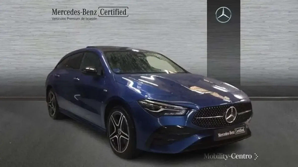 Usado Mercedes CLA250e 218 CV (160 kW) 2025 Azul Coupe