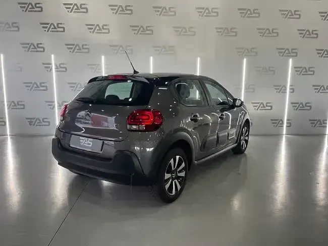Usado Citroën C3 Feel 102 CV (75 kW) 2021 Gris Utilitario