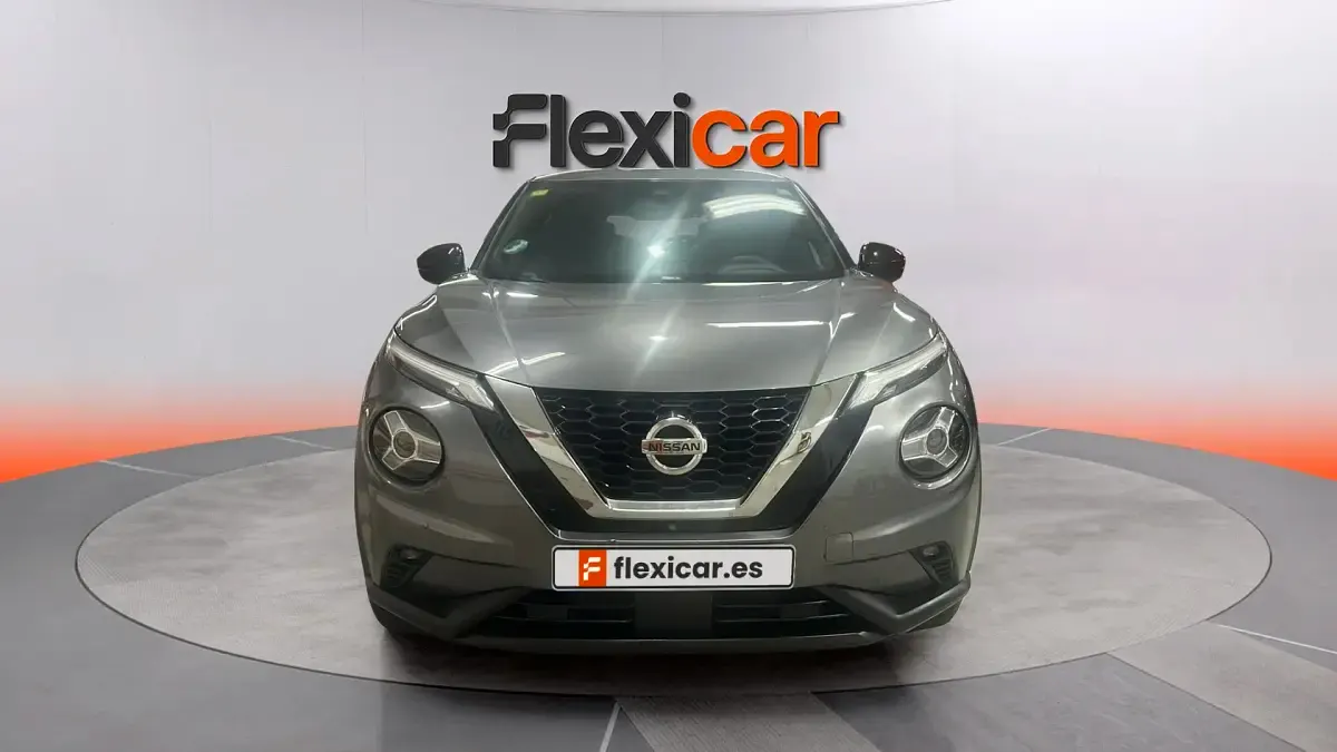 Usado Nissan Juke Acenta 114 CV (83 kW) 2020 Gris SUV