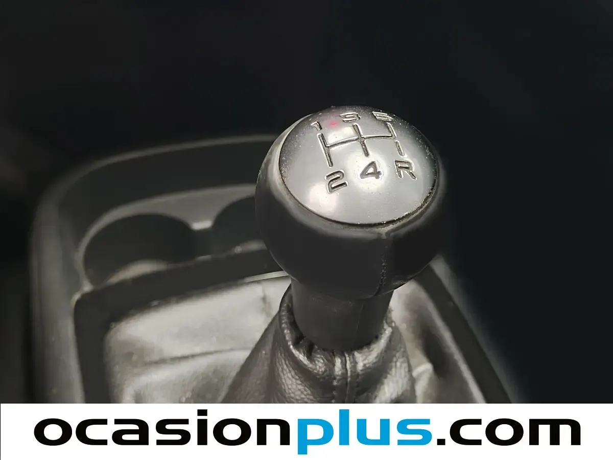 Usado Citroën C4 Picasso Live 100 CV (73 kW) 2017 Gris Monovolumen