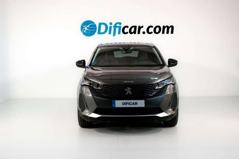 Usado Peugeot 3008 Allure 131 CV (96 kW) 2023 Gris SUV