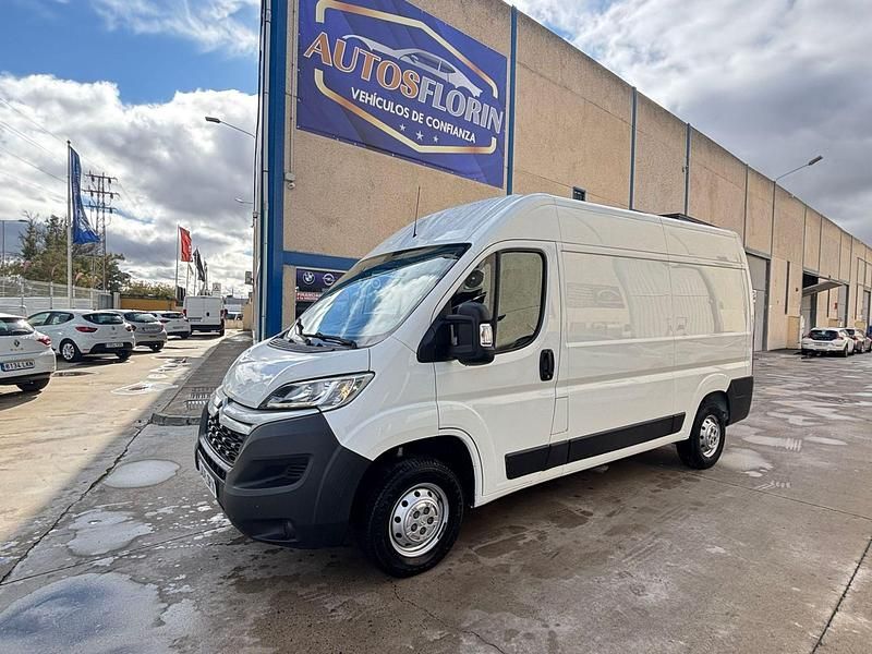 Blanco Usado 2021 Citroën Jumper Monovolumen | 19.500 € (Buen precio) - Imagen 1/4