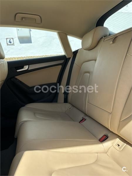 Usado Audi A5 Sportback 245 CV (180 kW) 2014 Gris / plata Utilitario