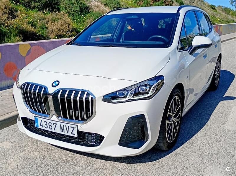 Usado BMW 218 M Sport 136 CV (100 kW) 2024 Blanco Familiar