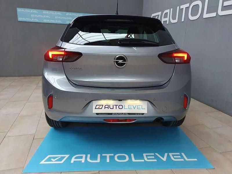 Usado Opel Corsa Elegance 102 CV (75 kW) 2021 Gris Utilitario