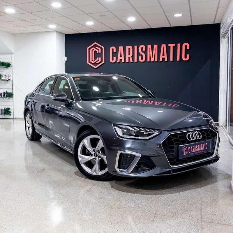 Usado Audi A4 S-Line 163 CV (119 kW) 2021 Plateado Berlina