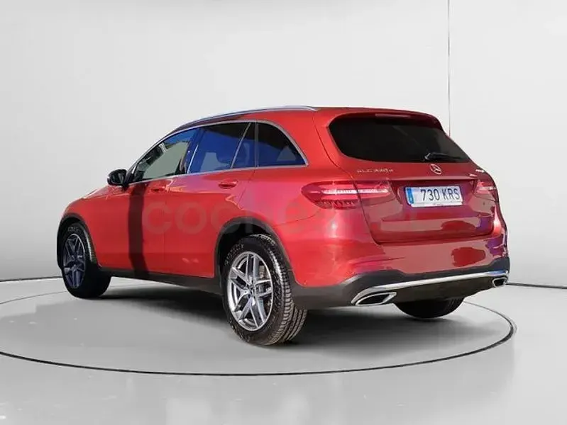 Używany Mercedes GLC220 170 KM (125 kW) 2018 Czerwony SUV
