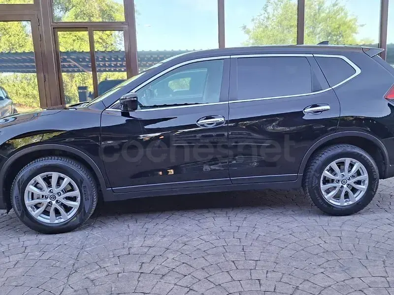 Usado Nissan X-Trail Acenta 150 CV (110 kW) 2019 Negro SUV