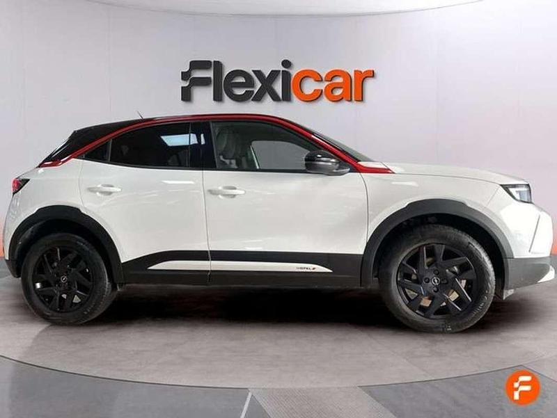 Usado Opel Mokka GS Line 131 CV (96 kW) 2022 Blanco SUV