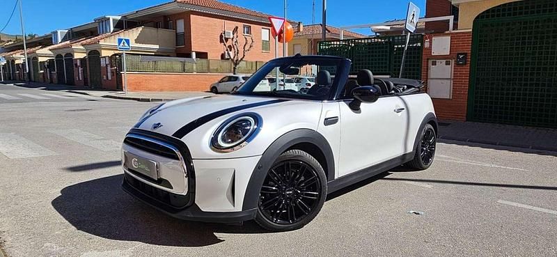 Usado Mini Cooper Cabriolet 136 CV (100 kW) 2024 Blanco Descapotable