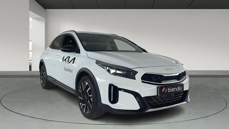 Usado Kia XCeed Style 150 CV (110 kW) 2025 Blanco SUV