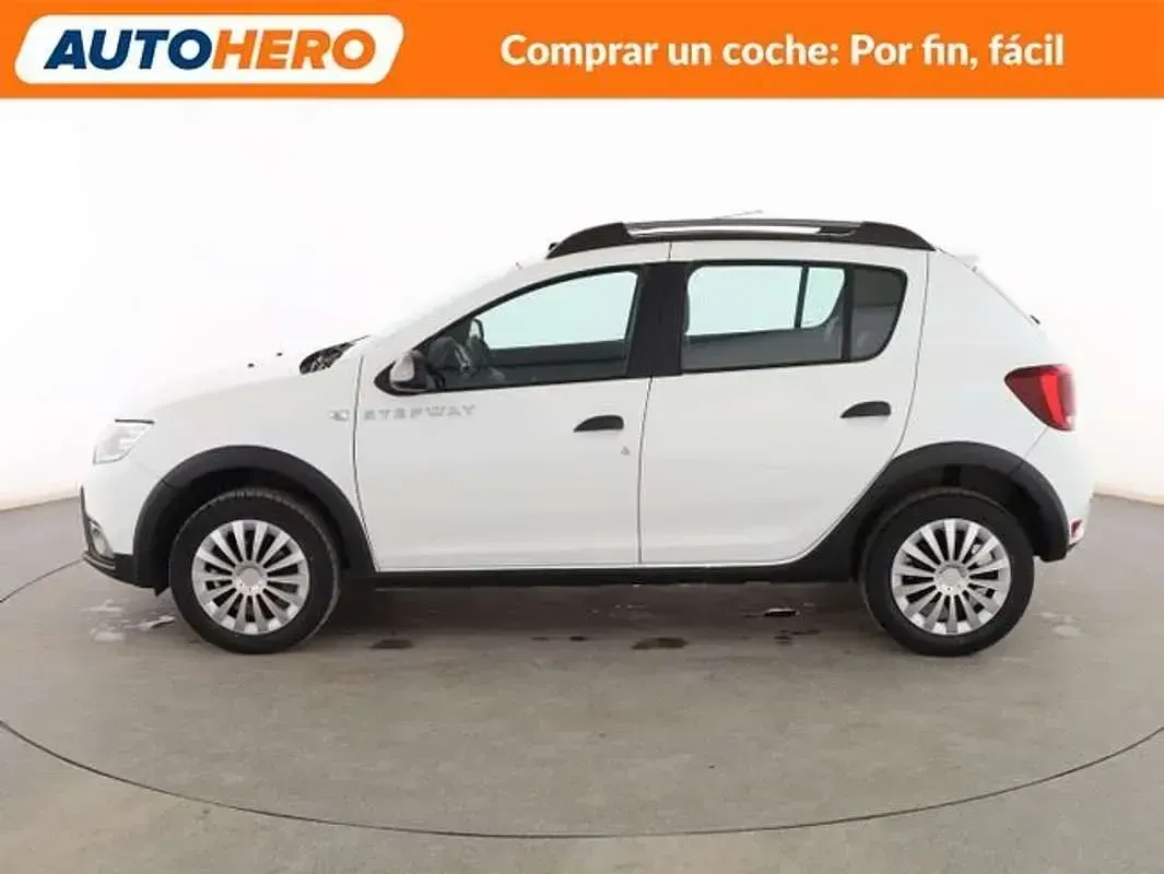 Usado Dacia Sandero 90 CV (66 kW) 2017 Blanco Utilitario