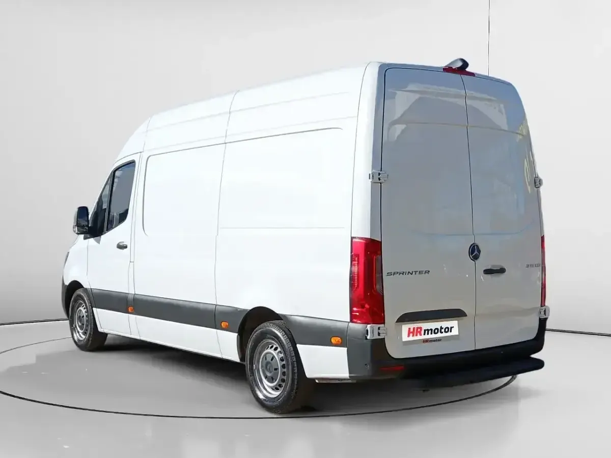 Usado Mercedes Sprinter 150 CV (110 kW) 2023 Blanco Van
