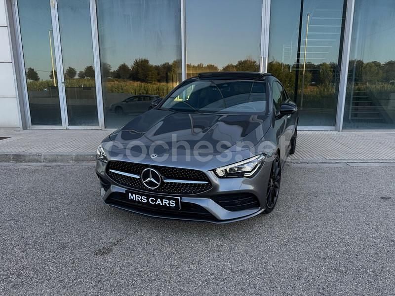 Gris / plata Usado 2020 Mercedes CLA200 Berlina | 35.900 € (Un poco caro) - Imagen 1/4