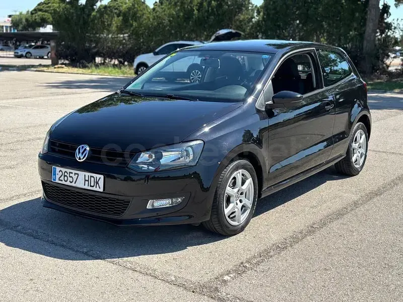 Usado VW Polo Advance 105 CV (77 kW) 2011 Negro Utilitario