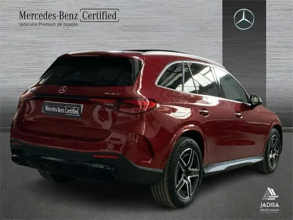Usado Mercedes GLC200 204 CV (150 kW) 2024 Rojo SUV