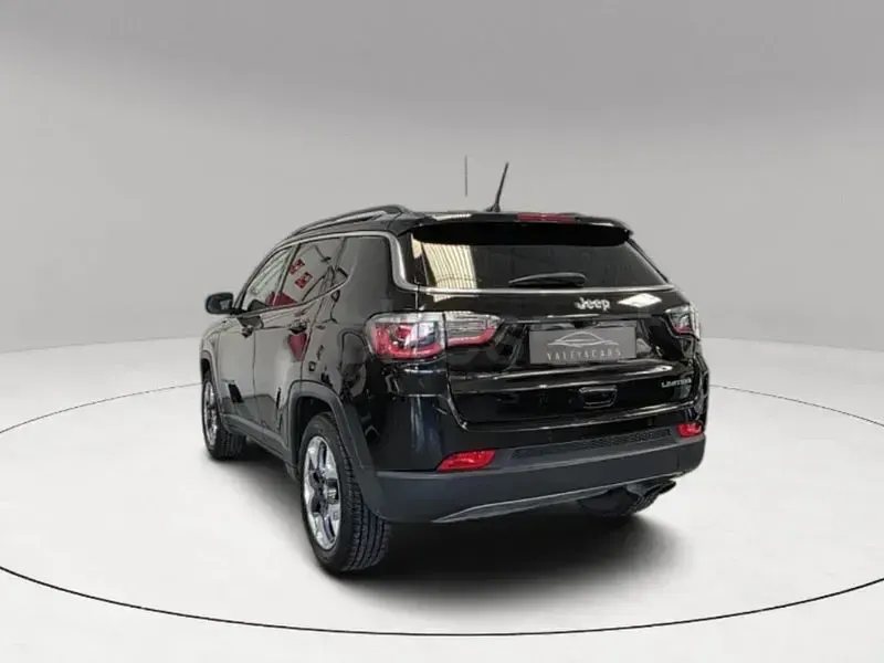 Usado Jeep Compass Limited 140 CV (102 kW) 2020 Negro SUV