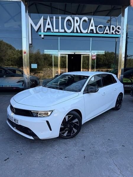 Usado Opel Astra Edition 130 CV (95 kW) 2022 Blanco Berlina