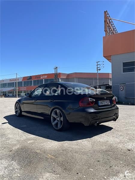 Usado BMW 320 150 CV (110 kW) 2006 Negro Berlina