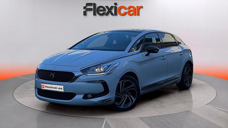 Usado DS Automobiles DS5 Style 181 CV (133 kW) 2017 Blanco Utilitario