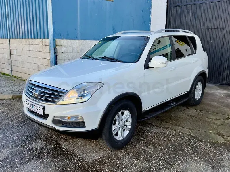 Usado SsangYong Rexton 155 CV (114 kW) 2014 Blanco SUV