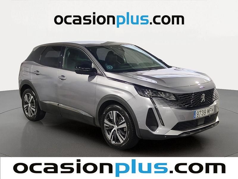 Usado Peugeot 3008 Allure 131 CV (96 kW) 2023 Gris SUV