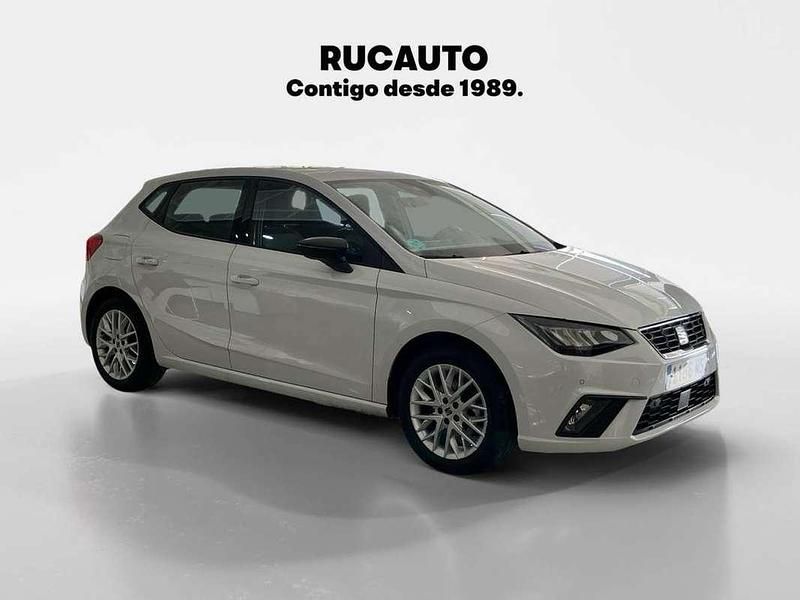 Usado Seat Ibiza FR 116 CV (85 kW) 2024 Blanco Utilitario