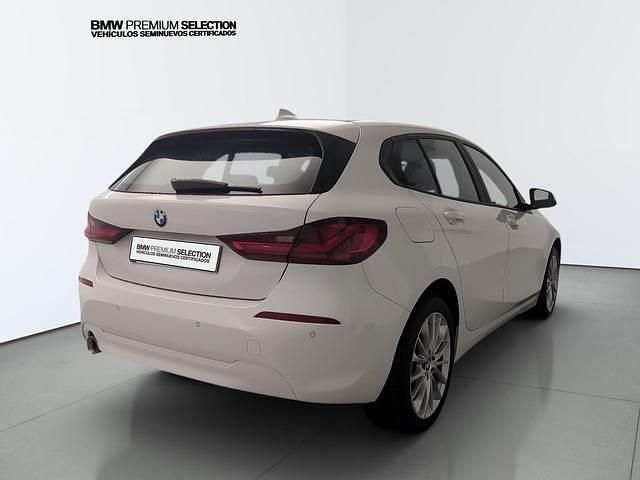 Usado BMW 118 Comfort Edition 140 CV (102 kW) 2023 Blanco Utilitario