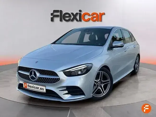 Usado Mercedes B200 150 CV (110 kW) 2021 Gris Monovolumen