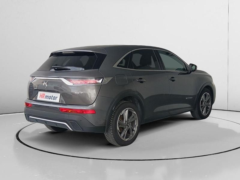 Usado DS Automobiles DS7 Crossback So Chic 131 CV (96 kW) 2019 Gris SUV
