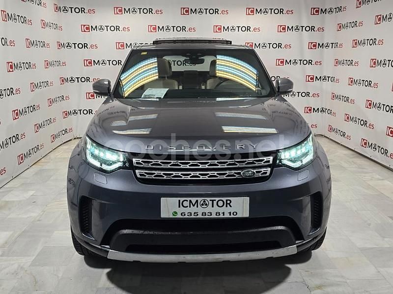 Usado Land Rover Discovery 5 HSE Luxury 258 CV (189 kW) 2018 Gris / plata SUV