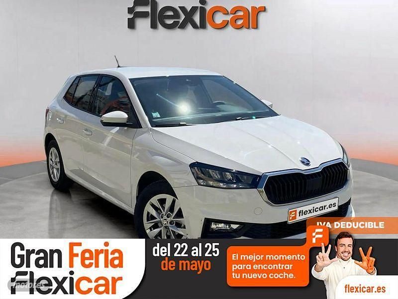 Usado Skoda Fabia Ambition 95 CV (69 kW) 2021 Blanco Utilitario