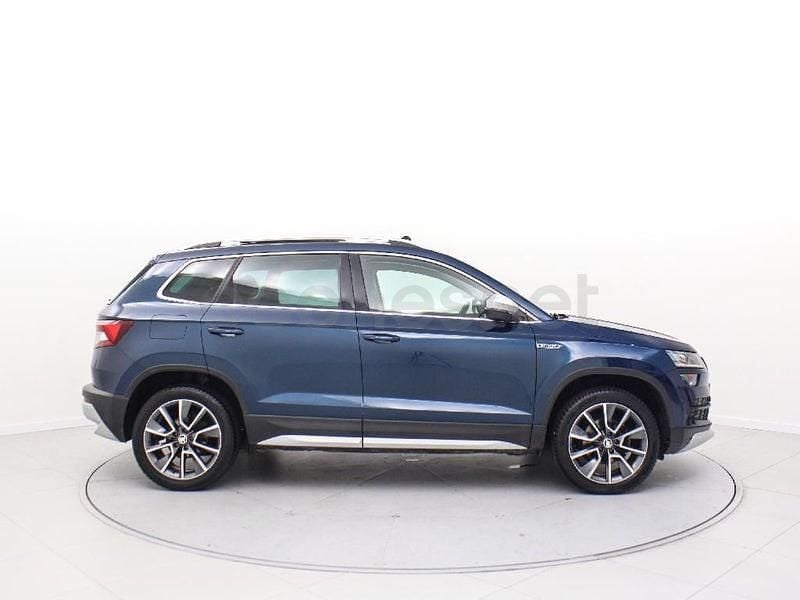 Usado Skoda Karoq 150 HP (110 kW) 2021 Azul SUV