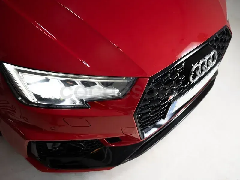 Usado Audi S4 354 CV (260 kW) 2017 Rojo Familiar