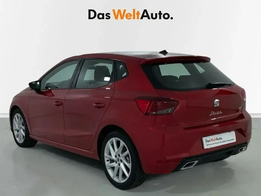 Usado Seat Ibiza FR 150 CV (110 kW) 2023 Rojo Utilitario