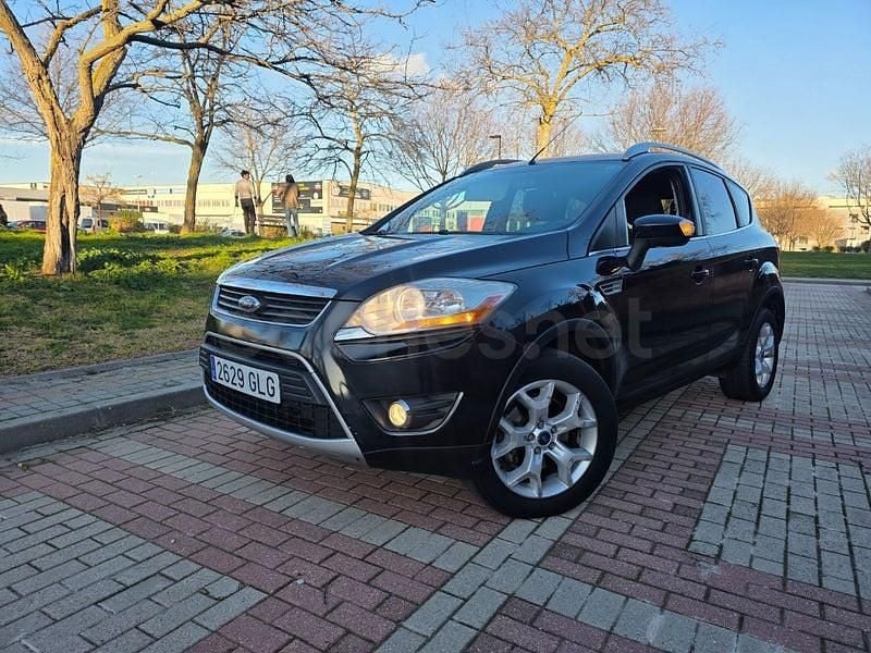 Usado Ford Kuga Titanium 136 CV (100 kW) 2010 Negro SUV
