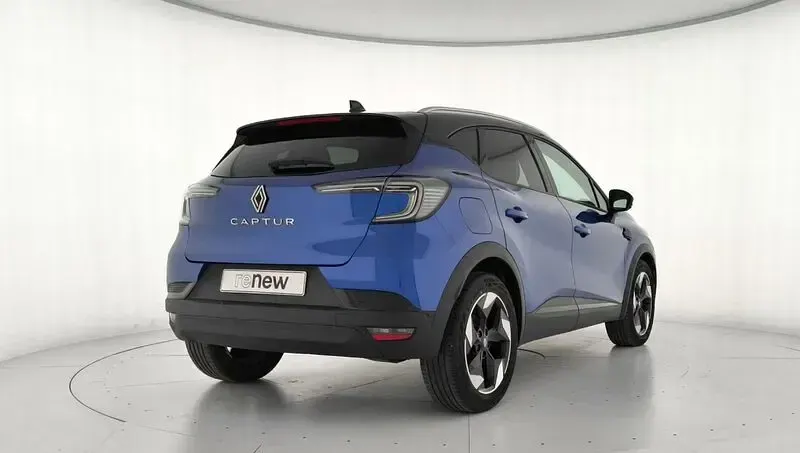 Usado Renault Captur Techno 100 CV (73 kW) 2025 Azul SUV