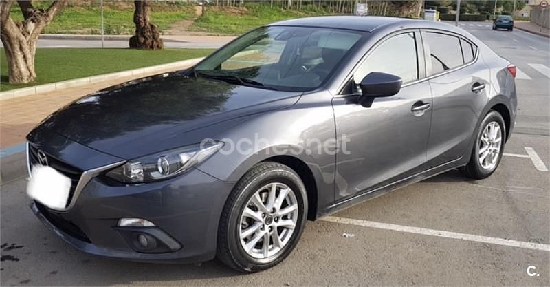 Gris / plata Usado 2015 Mazda 3 Style Berlina | 11.800 € (Precio justo) - Imagen 1/4