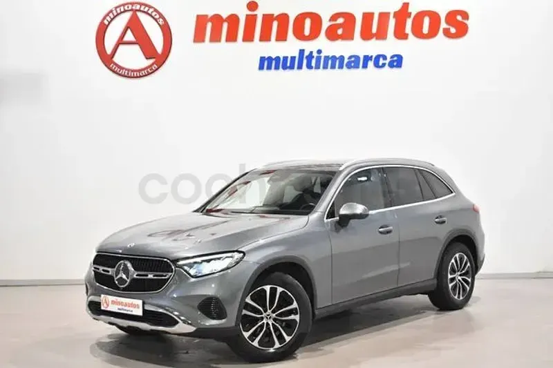 Usado Mercedes GLC220 197 CV (144 kW) 2023 Gris / plata SUV