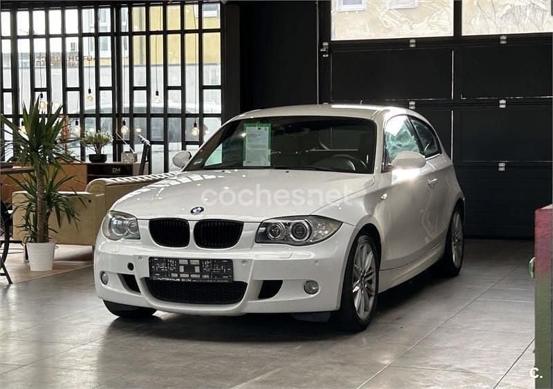 Usado BMW 118 143 CV (105 kW) 2011 Blanco Utilitario
