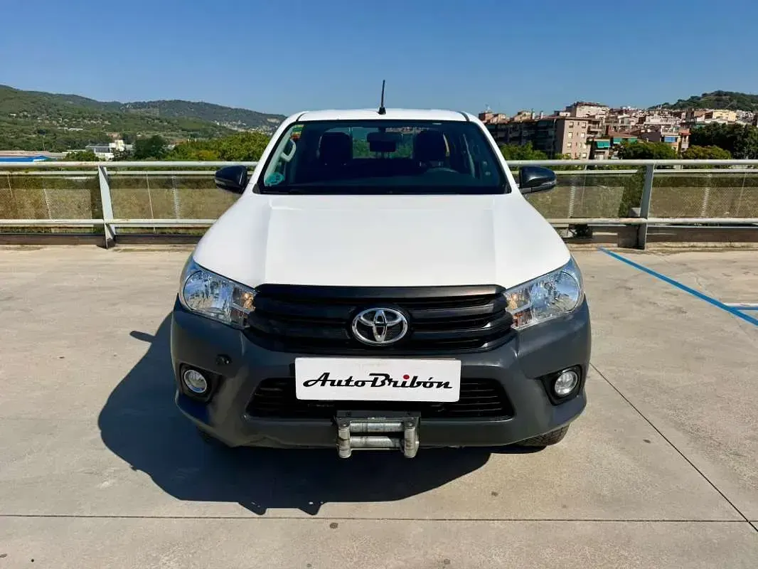 Usado Toyota HiLux 150 CV (110 kW) 2019 Blanco Pickup/Camioneta