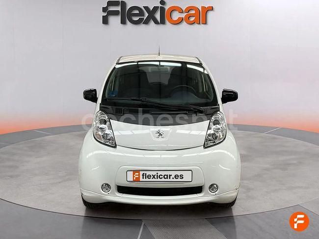 Usado Peugeot iON 49 kW (67 CV) 2019 Blanco Utilitario