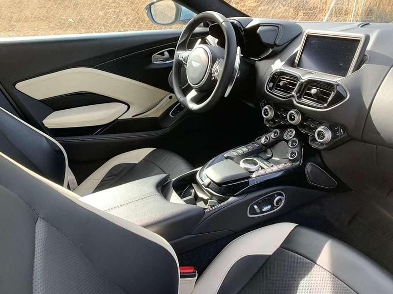 Usado Aston Martin Vantage 510 CV (375 kW) 2021 Gris Coupe