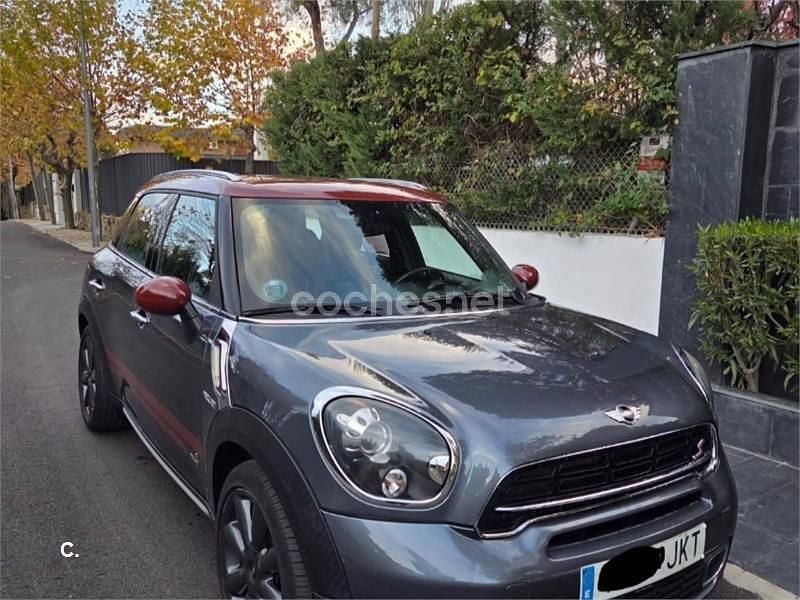 Usado Mini Cooper S Countryman 190 CV (139 kW) 2016 Gris / plata SUV