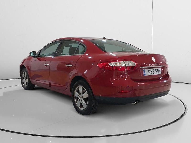 Usado Renault Fluence Dynamique 110 CV (80 kW) 2013 Rojo Berlina