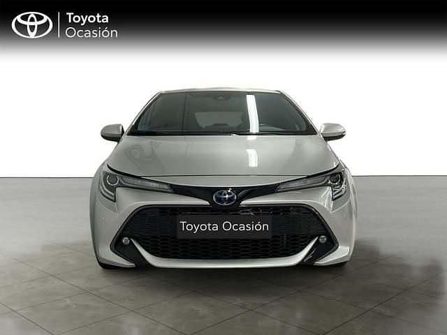 Usado Toyota Corolla Style 122 CV (89 kW) 2022 Gris / plata Berlina