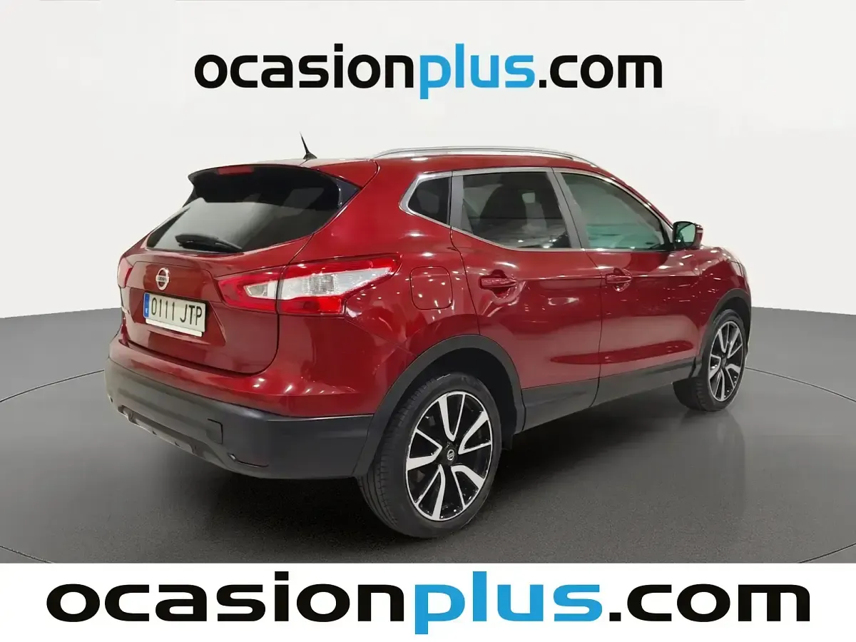 Usado Nissan Qashqai Tekna 130 CV (95 kW) 2016 Rojo SUV